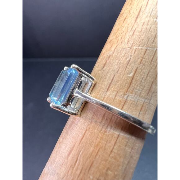 Blue topaz emerald cut sterling silver ring size 7 - Picture 7 of 16